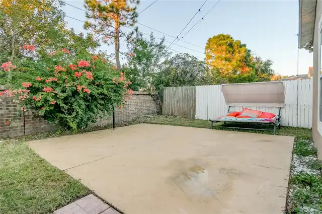 Listing Photo 15