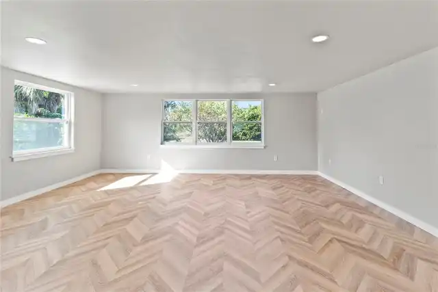 Listing Photo 20