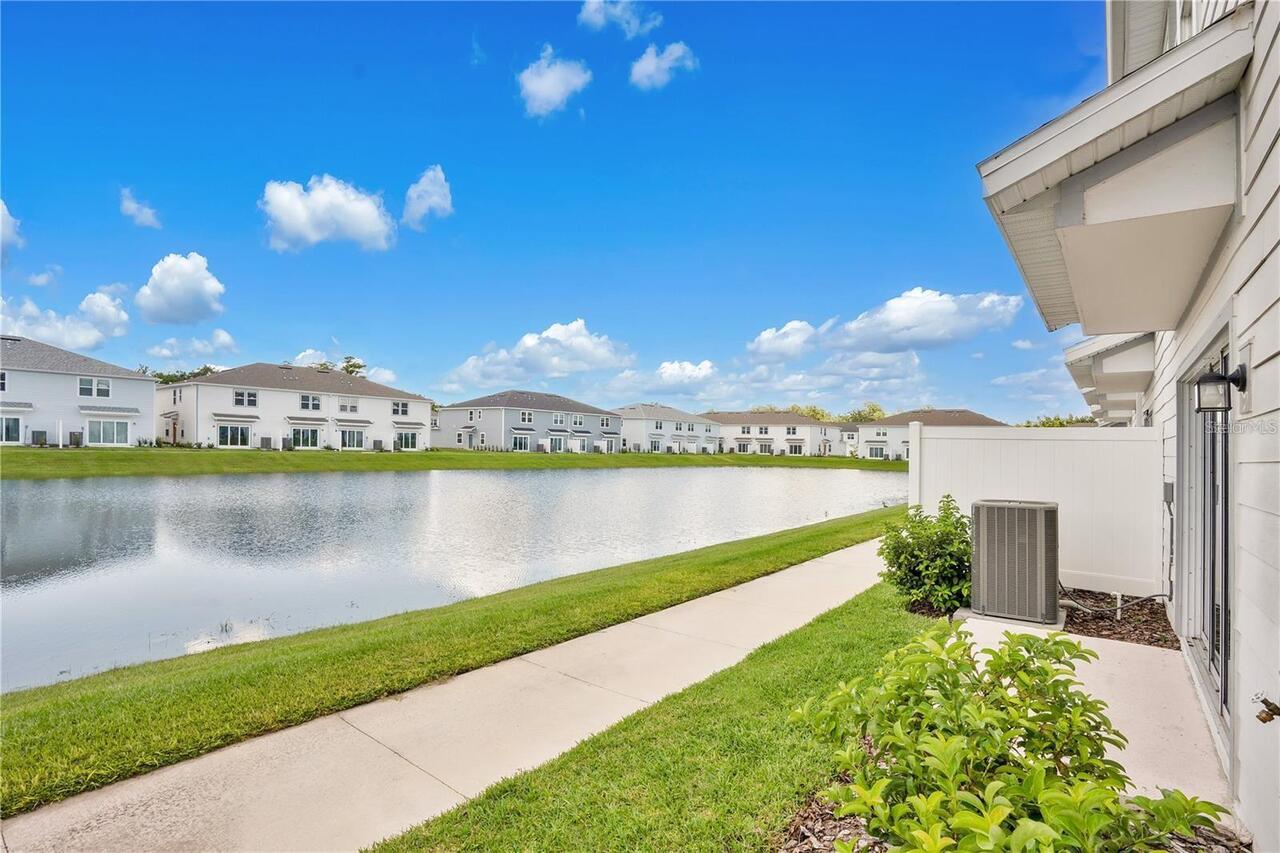 Listing Photo 10