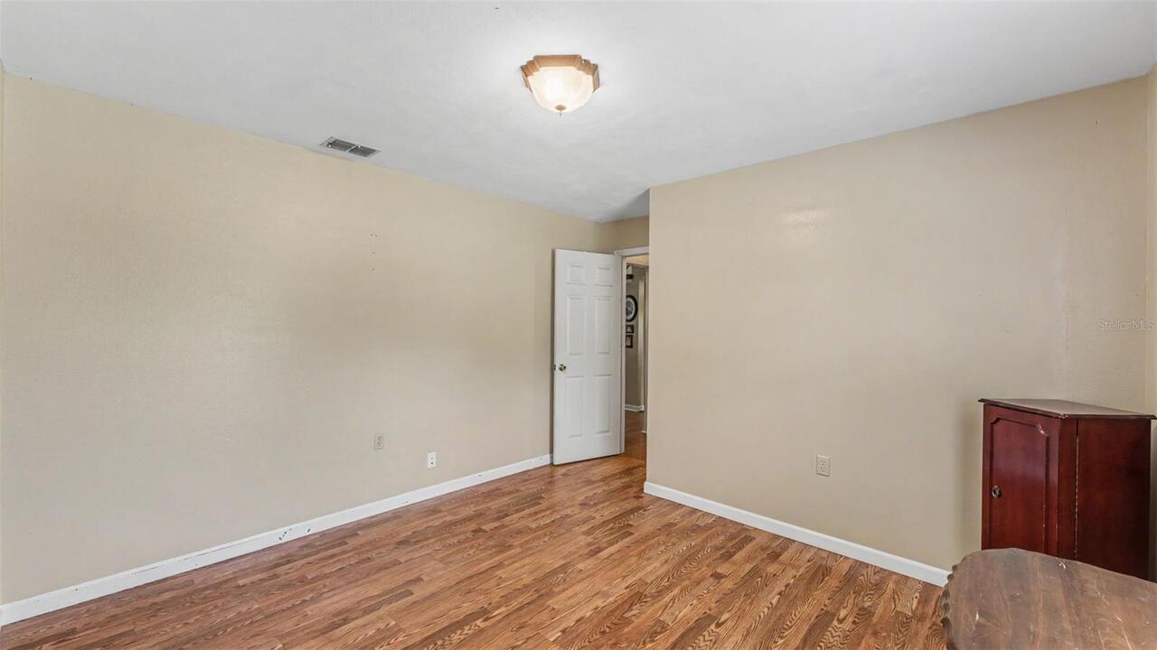 Listing Photo 43