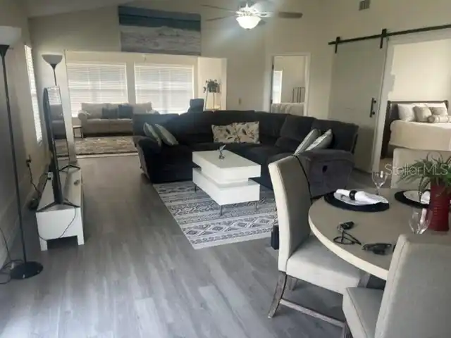Listing Photo 7