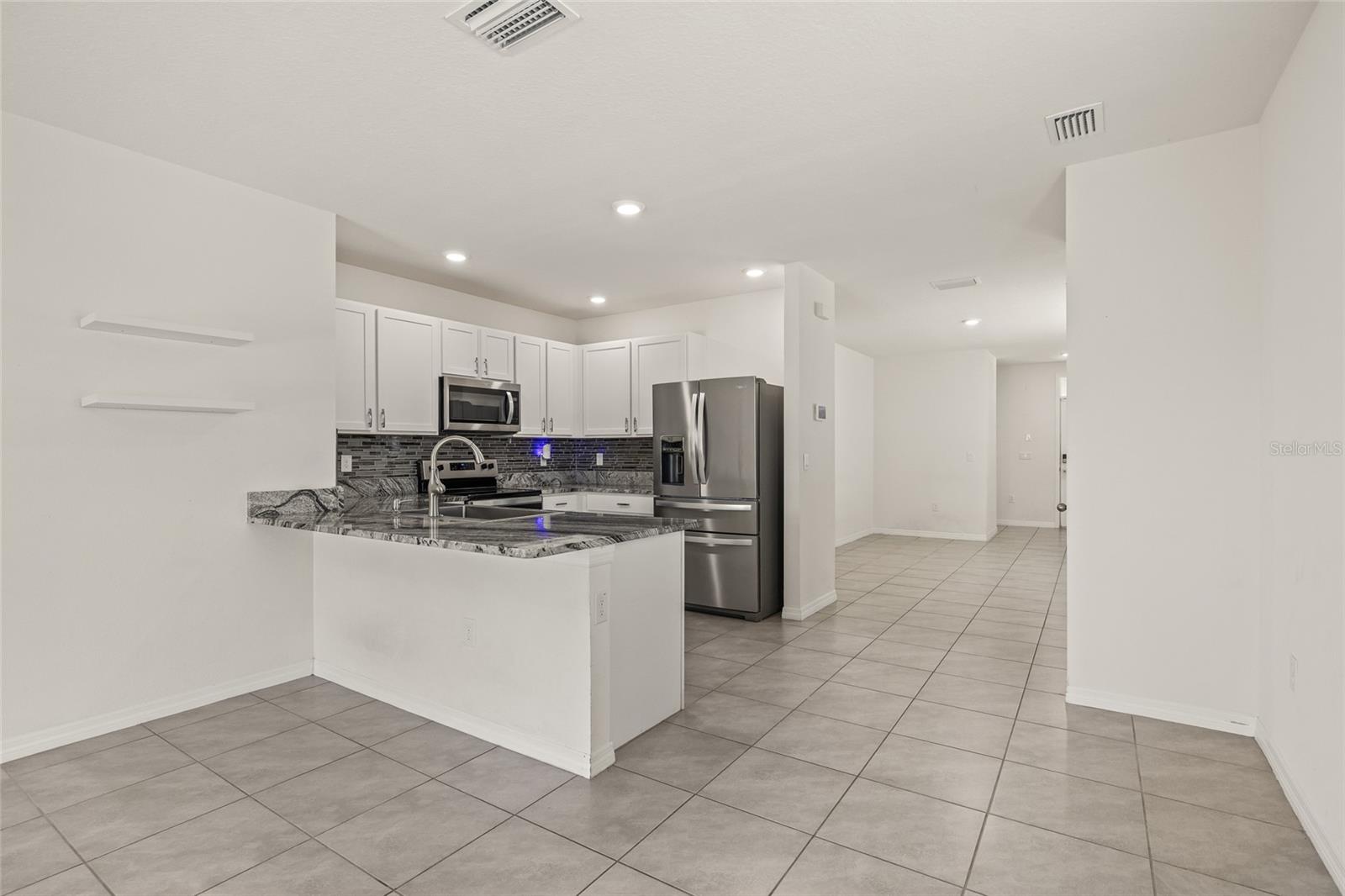 Listing Photo 14
