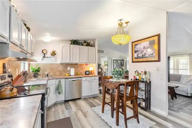 Listing Photo 19