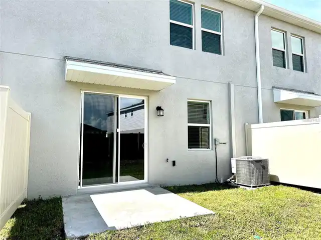 Listing Photo 16