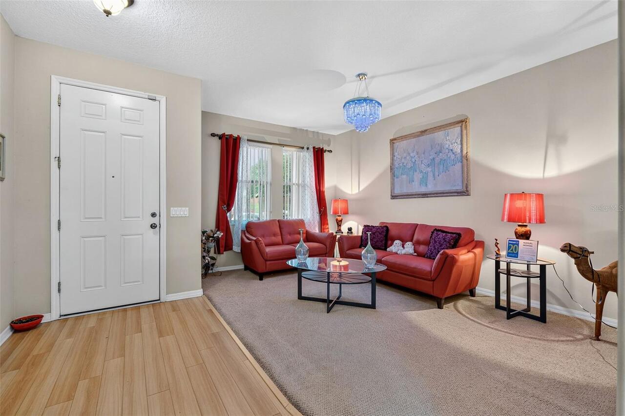 Listing Photo 8