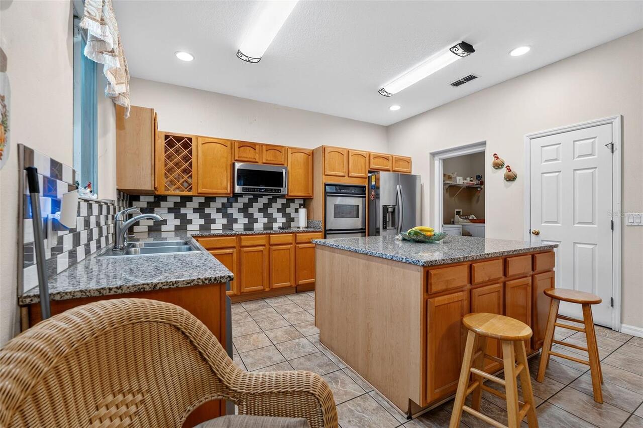 Listing Photo 16