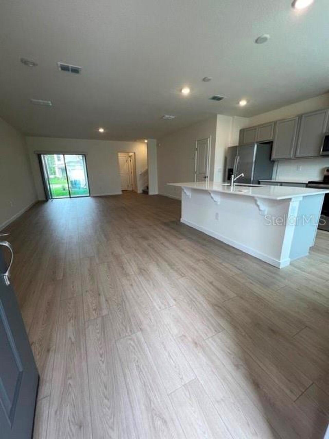 Listing Photo 16