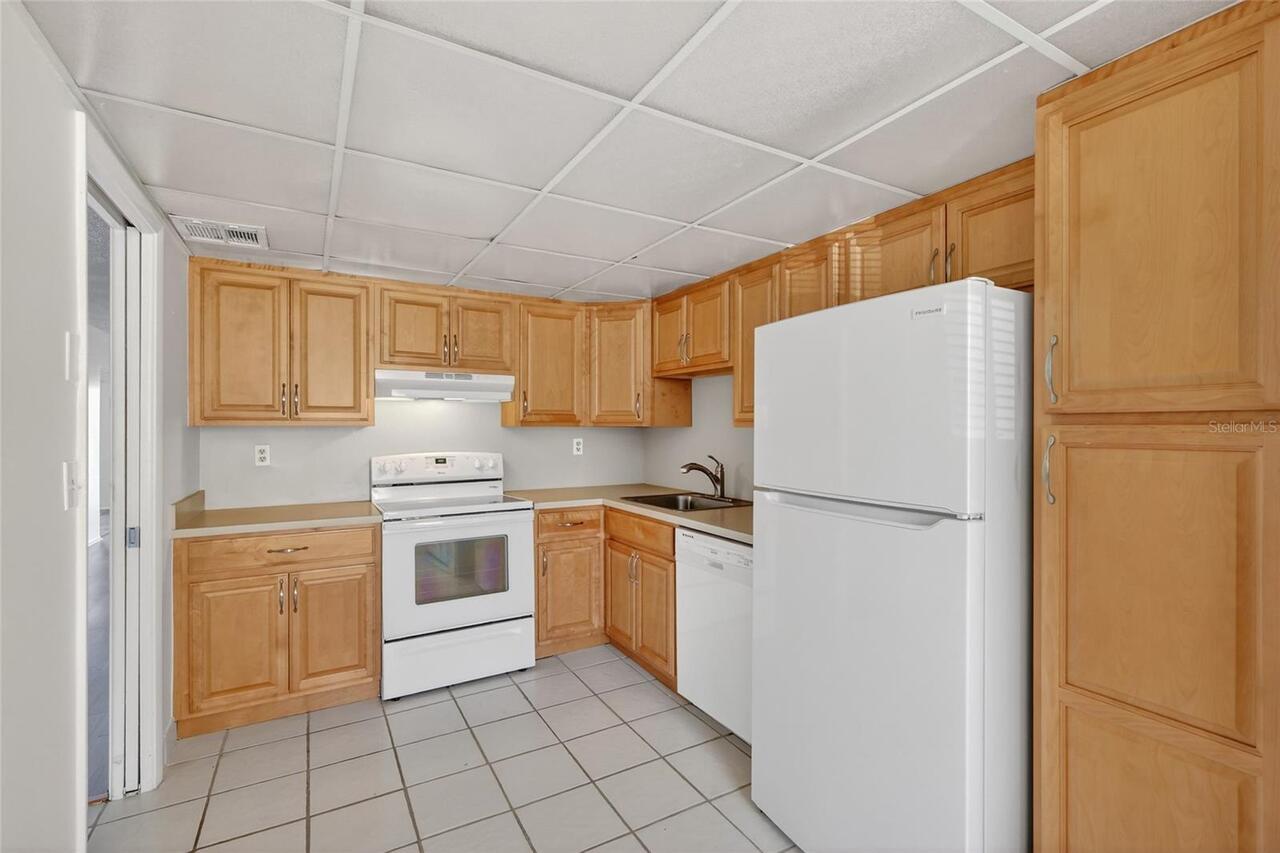 Listing Photo 15