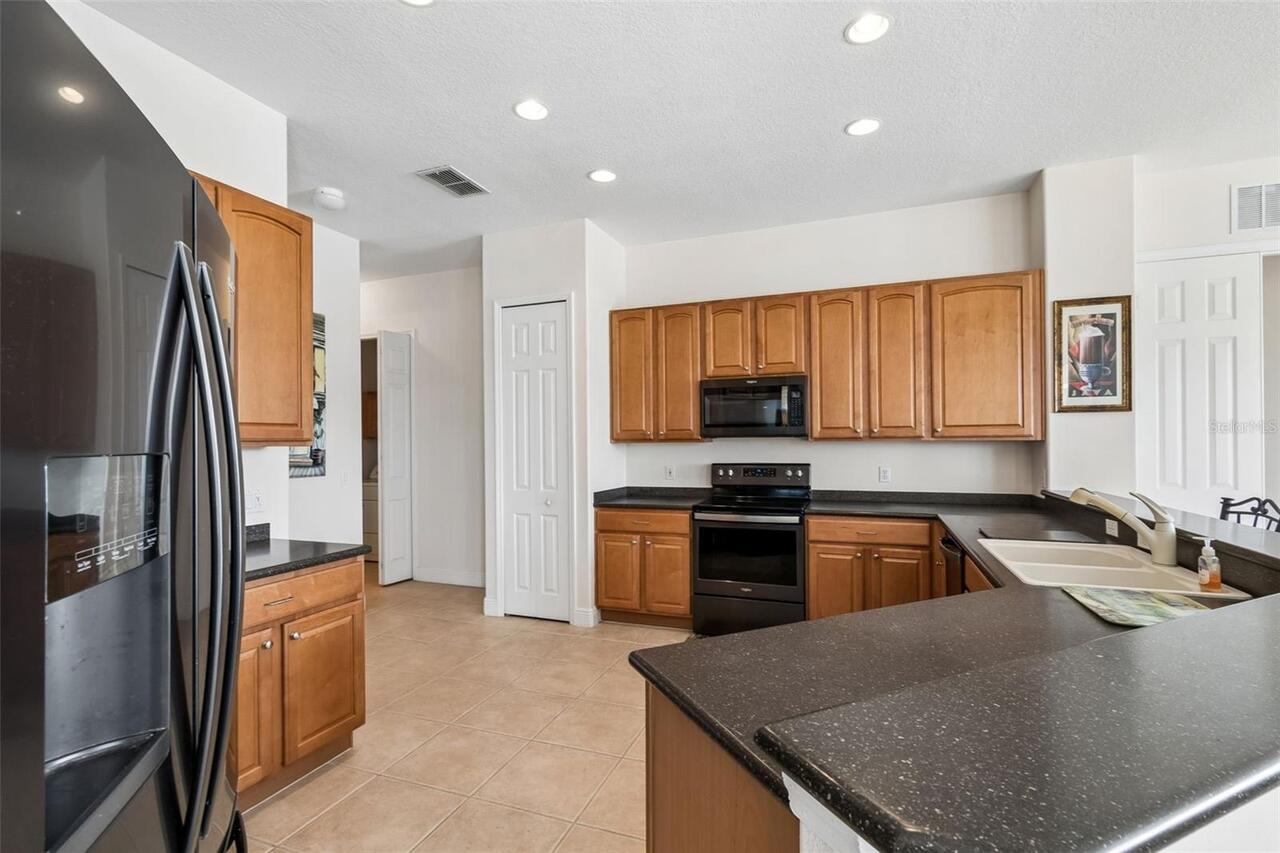 Listing Photo 18