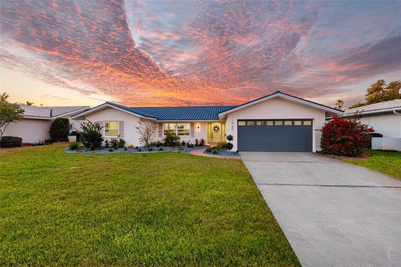 St Petersburg Real Estate