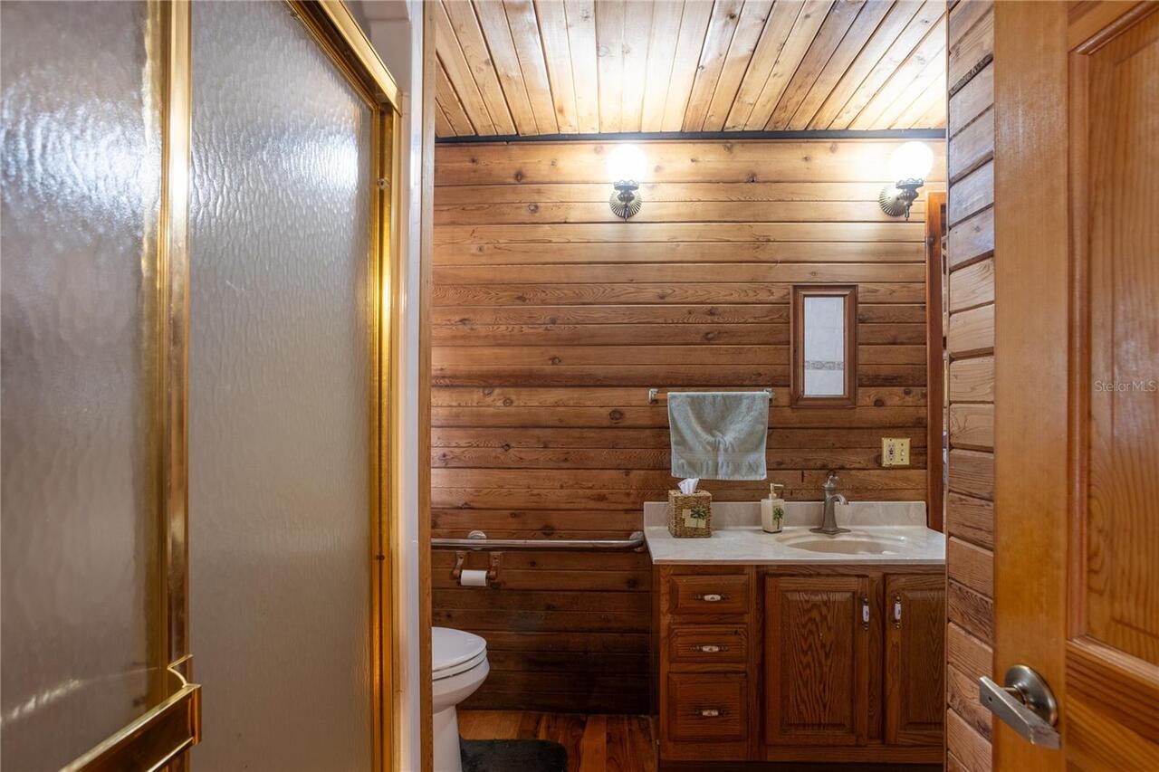 Listing Photo 18