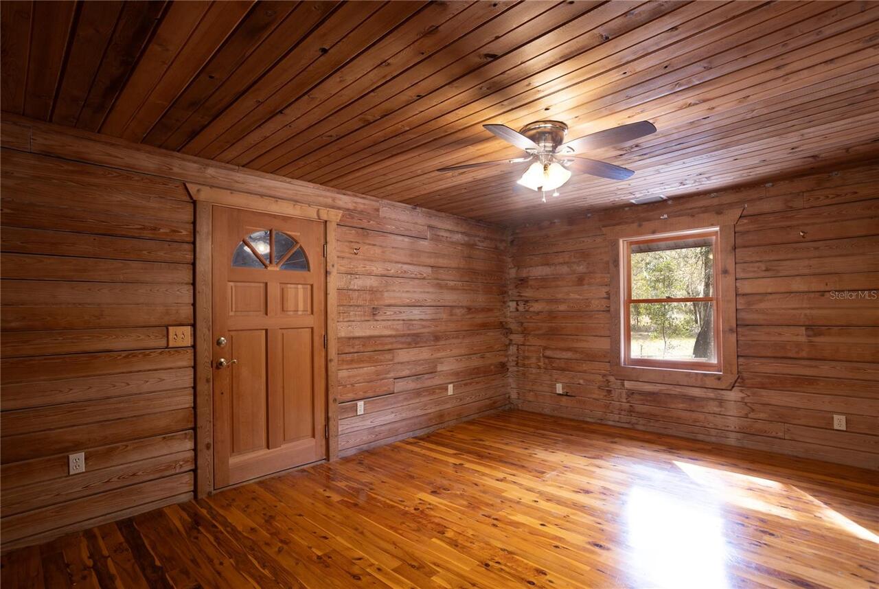 Listing Photo 20