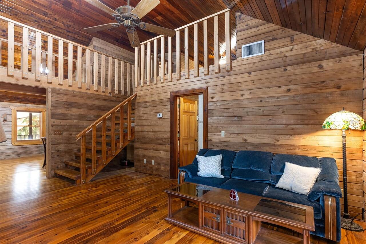 Listing Photo 21