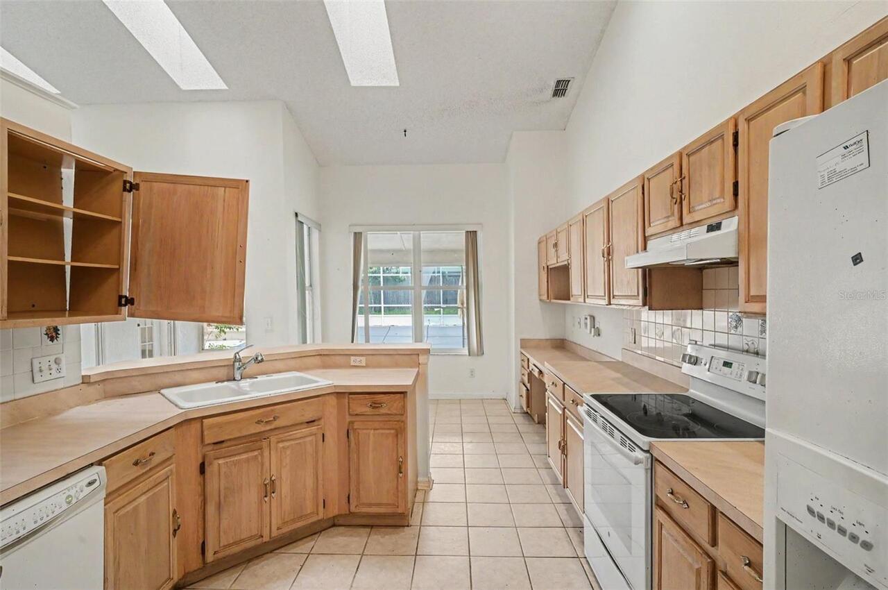 Listing Photo 7