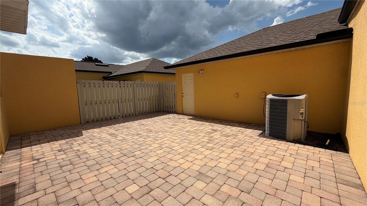 Listing Photo 32
