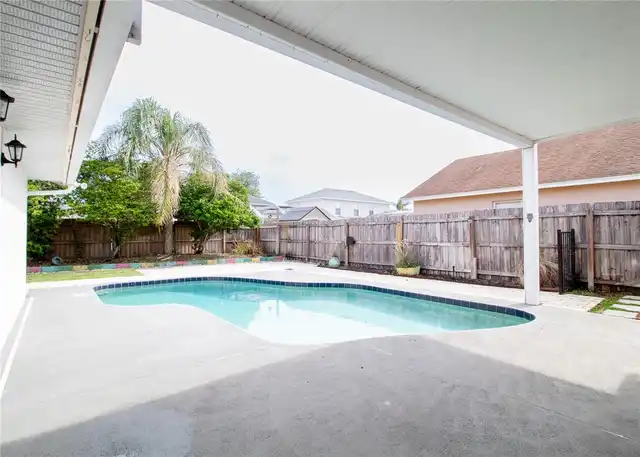 Listing Photo 25