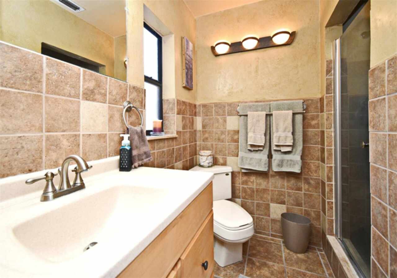 Listing Photo 22
