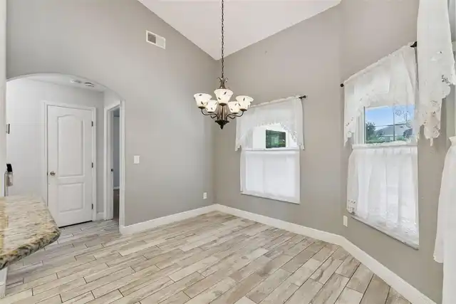 Listing Photo 32