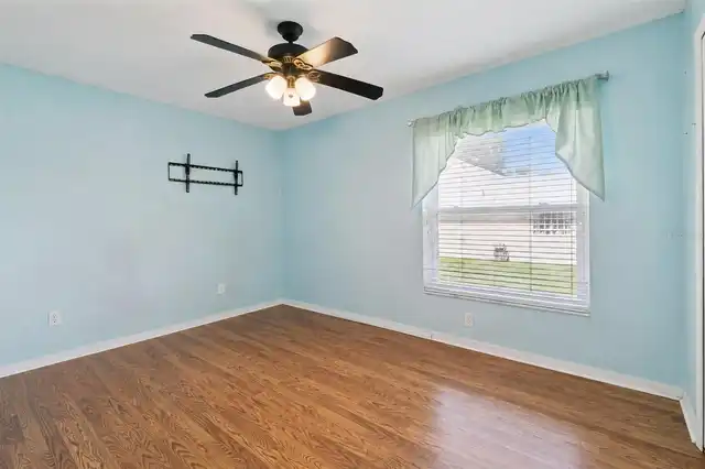 Listing Photo 42