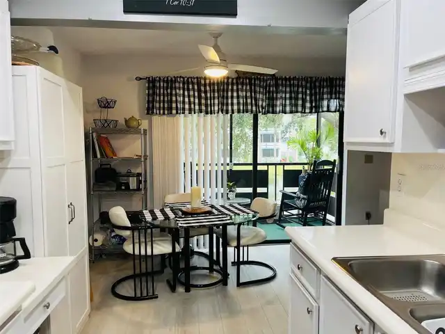 Listing Photo 16