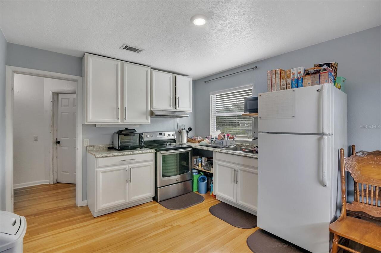 Listing Photo 15