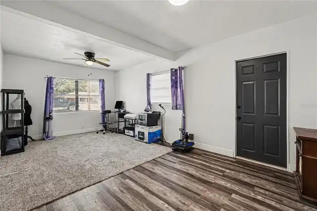 Listing Photo 7