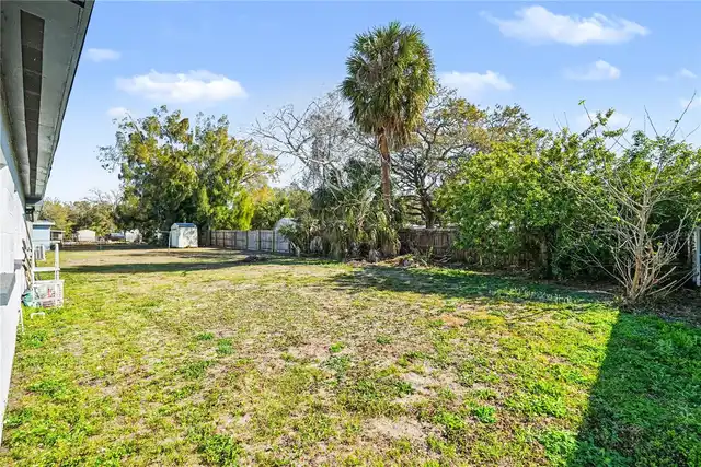 Listing Photo 17