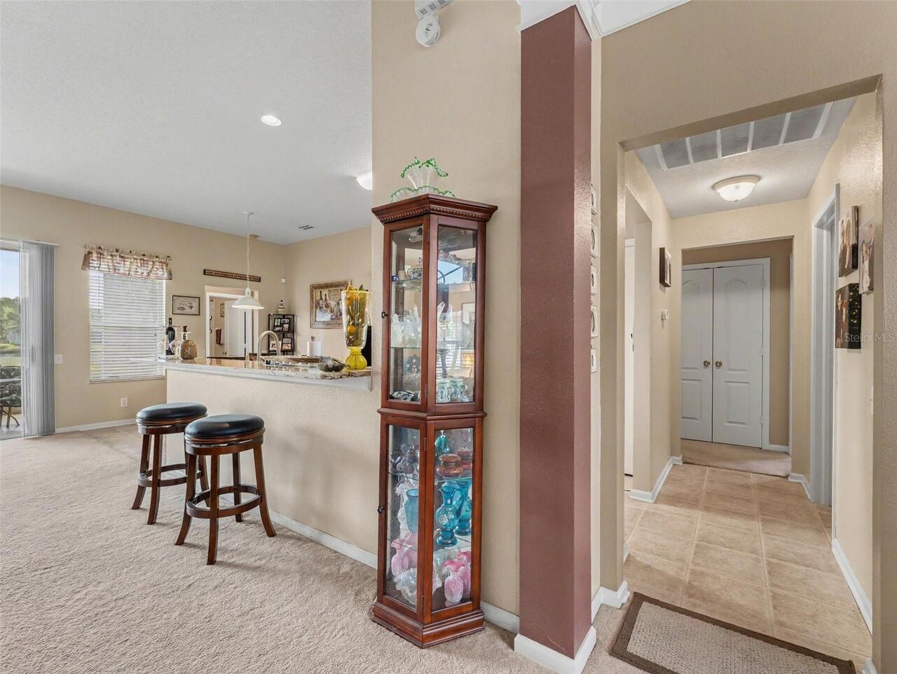 Listing Photo 11