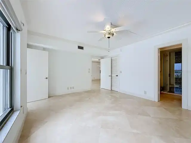Listing Photo 38