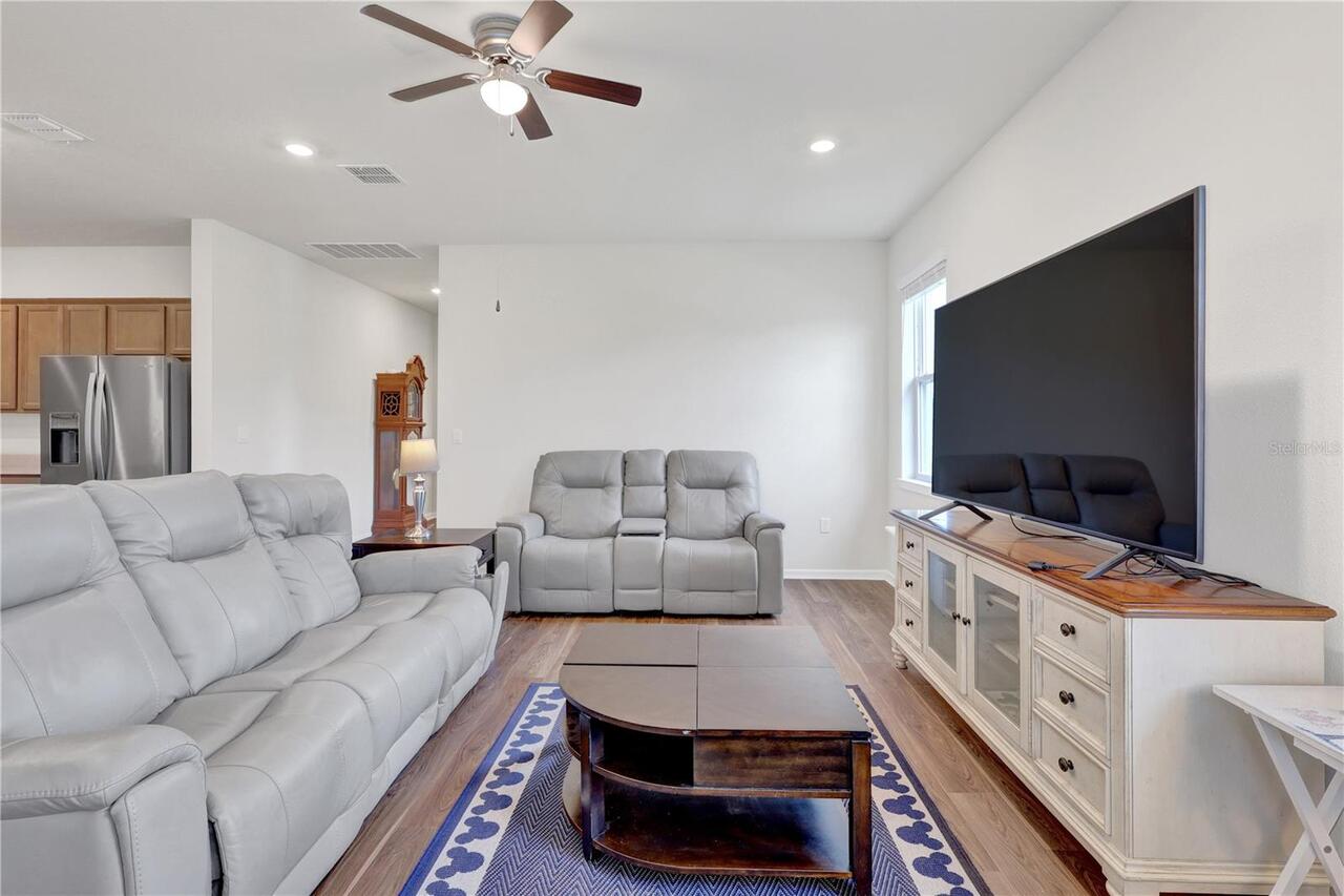 Listing Photo 14