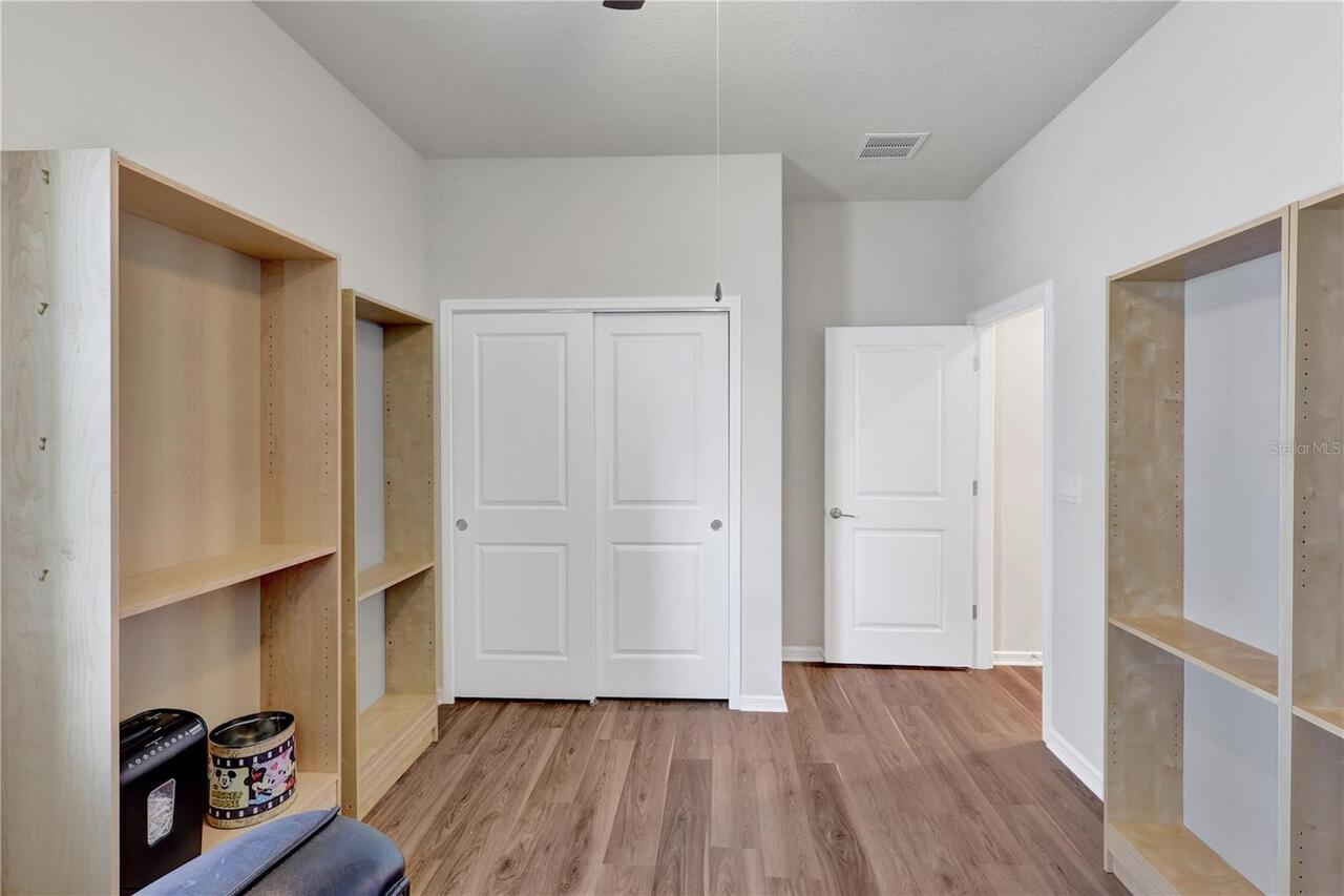 Listing Photo 25