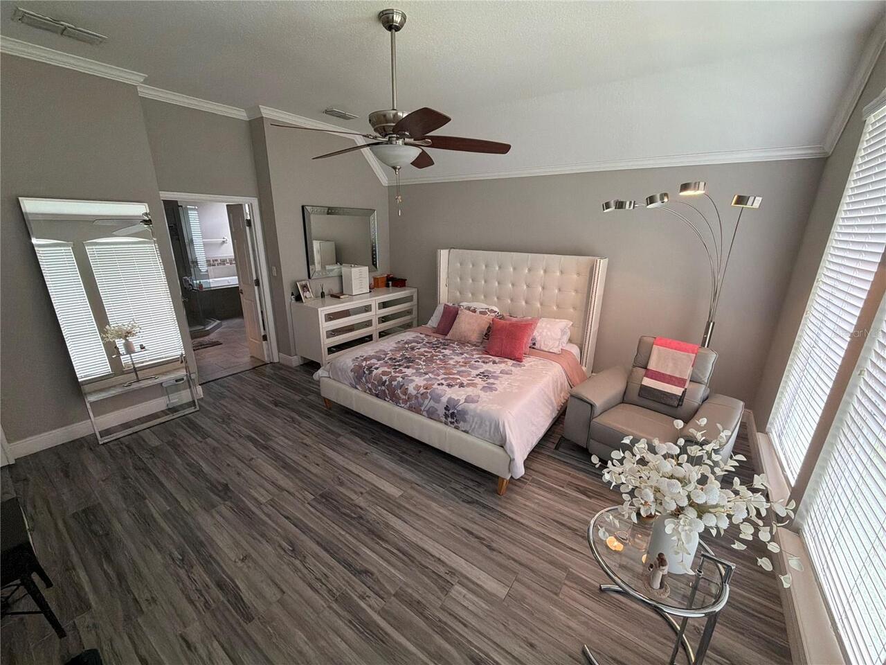 Listing Photo 13