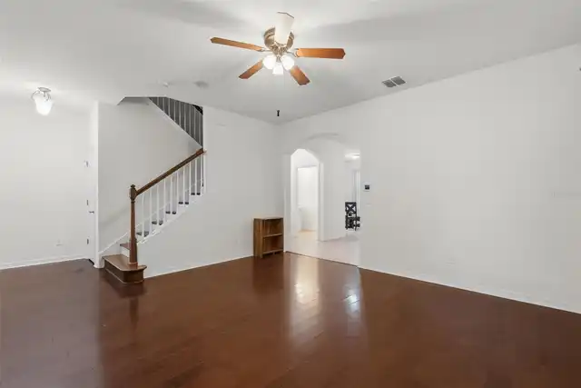 Listing Photo 6