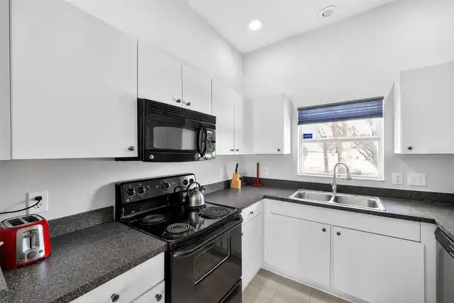 Listing Photo 74