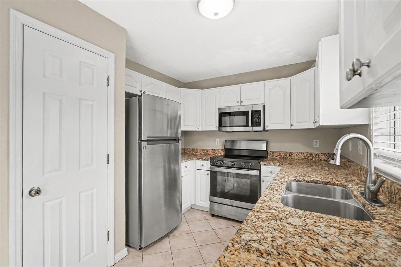 Listing Photo 7