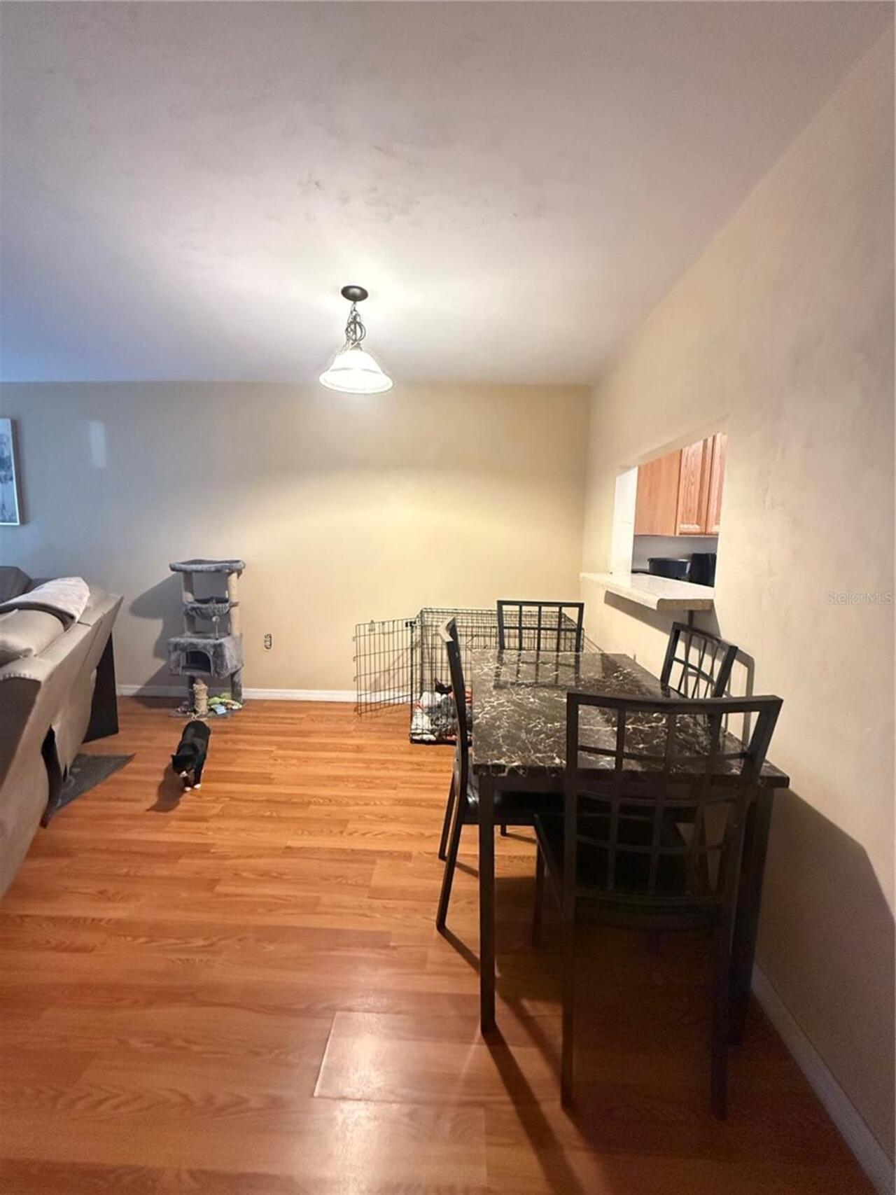 Listing Photo 8