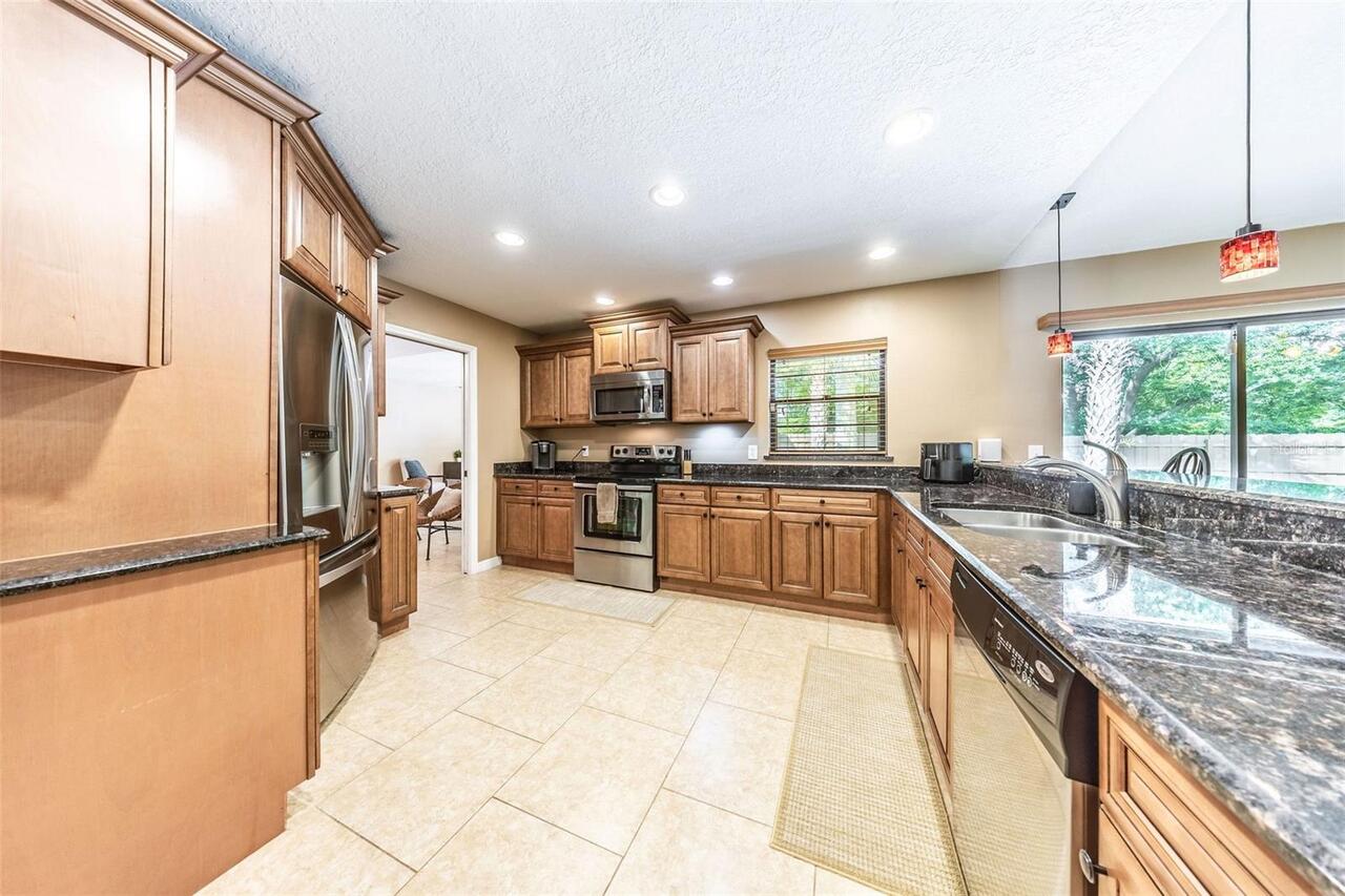 Listing Photo 19