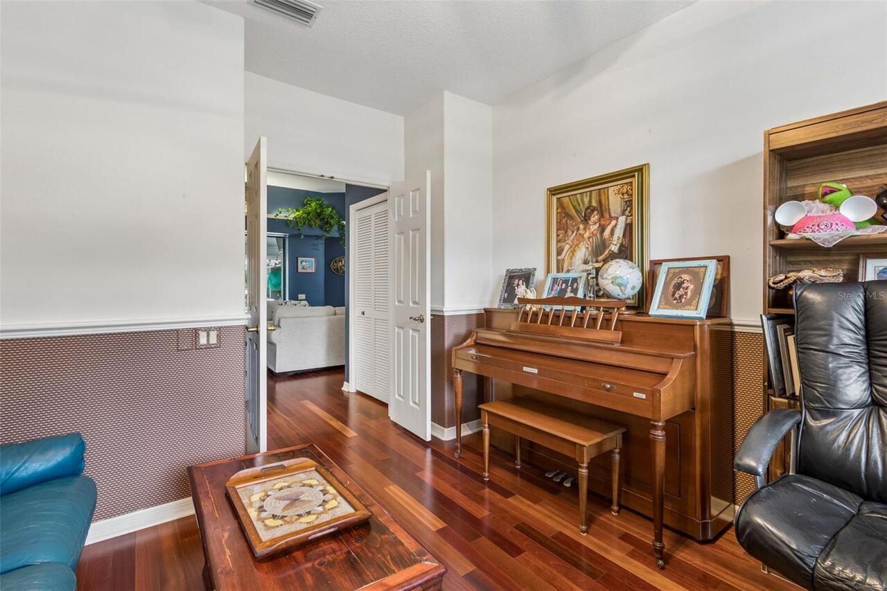 Listing Photo 17