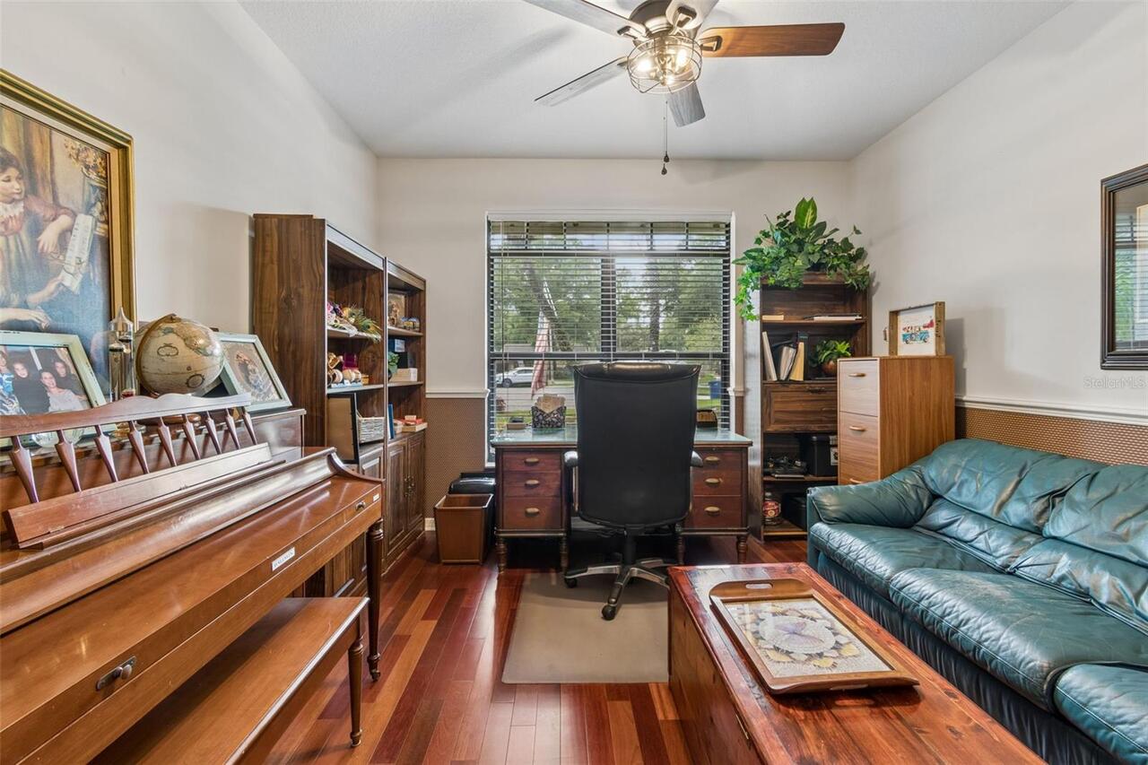 Listing Photo 18