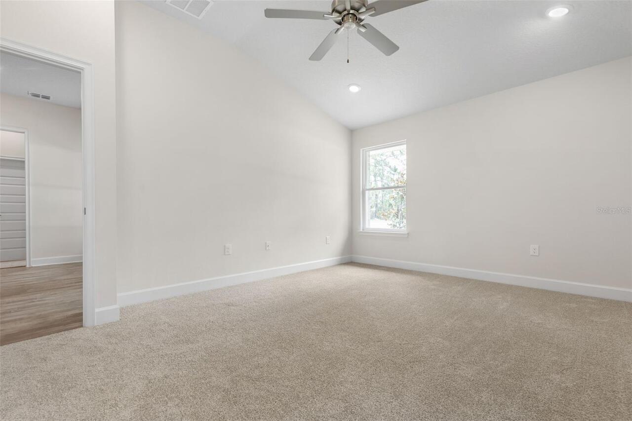 Listing Photo 24