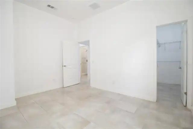 Listing Photo 38