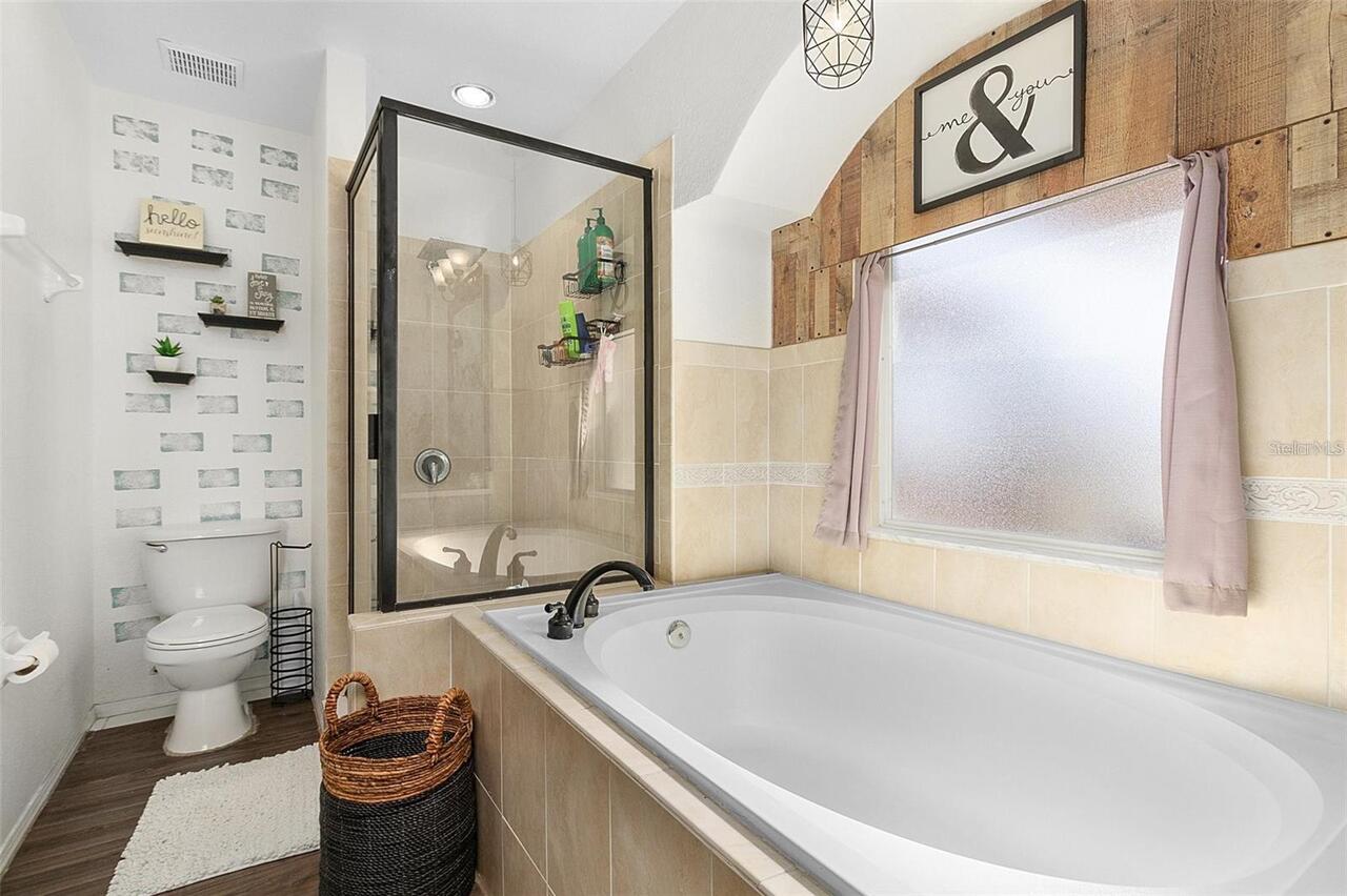 Listing Photo 21