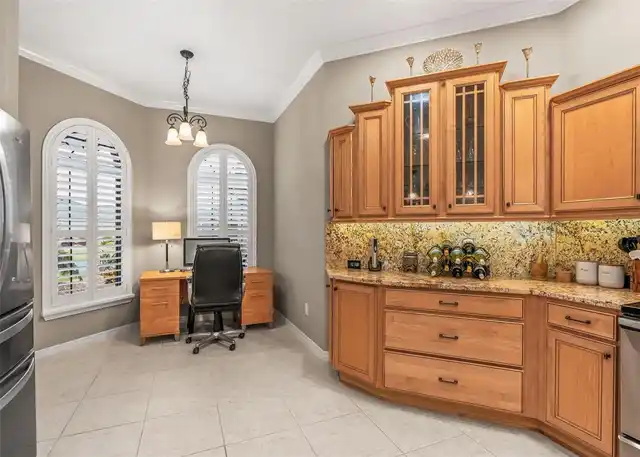 Listing Photo 18