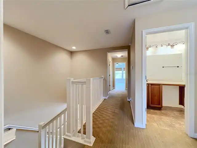 Listing Photo 32