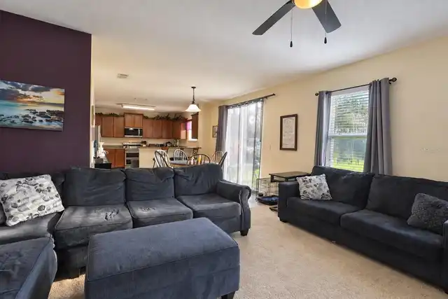 Listing Photo 12