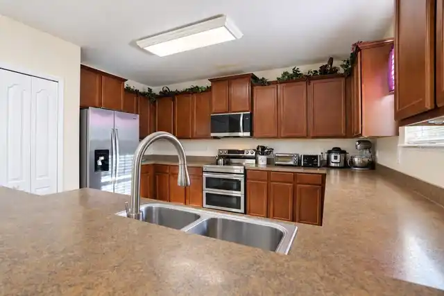 Listing Photo 18