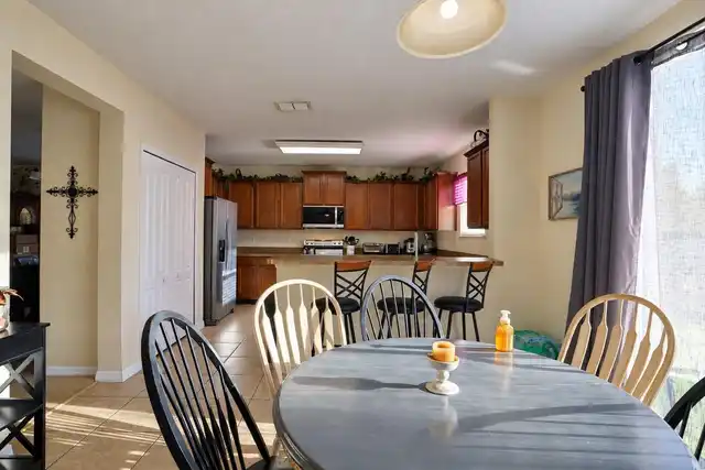 Listing Photo 17