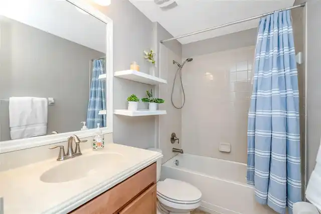 Listing Photo 15