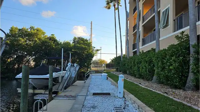Listing Photo 37