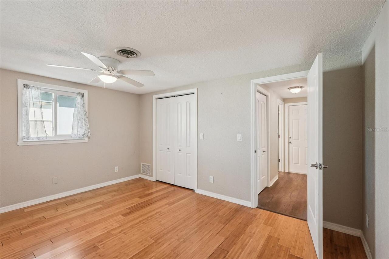 Listing Photo 23